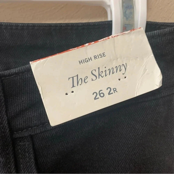 Abercrombie & Fitch The Skinny High Rise Jeans in Black Size 26 Size 2 NWT New - Picture 12 of 13